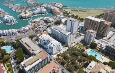 Marina Golden Bay Apartamentos en Benalmadena